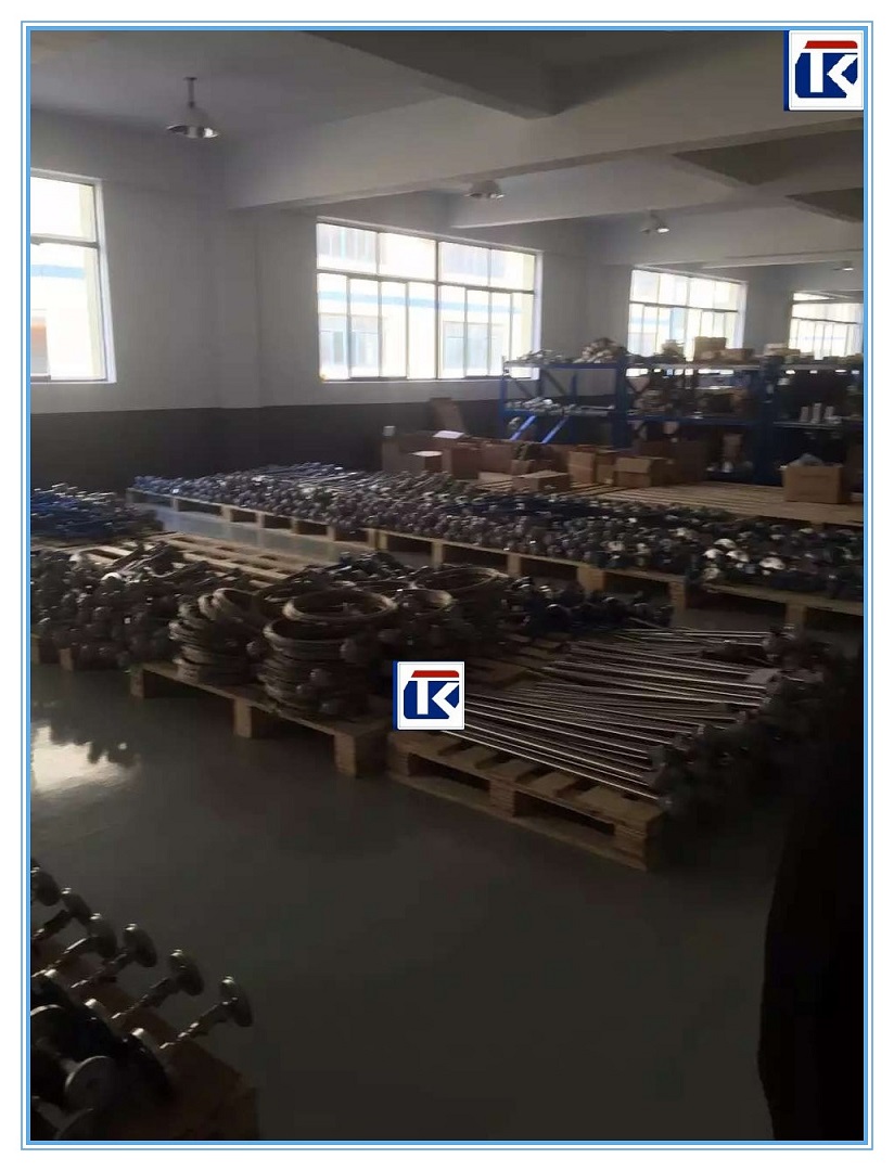 热电阻、pt100热电阻、铠装热电阻、装配式热电阻生产车间